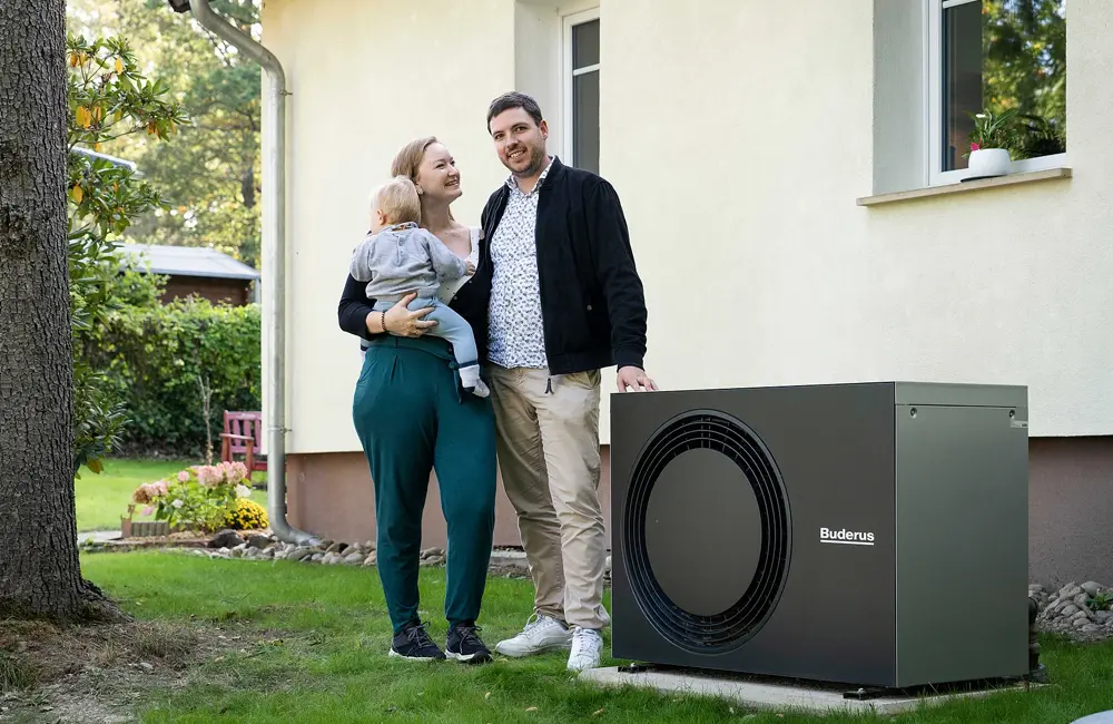 Un couple heureux de leur installation Buderus